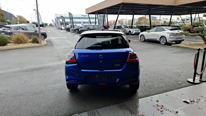 Suzuki Swift VII 1.2 Hybrid Pack