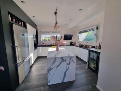 Maison - 130 m² - 5 pièces