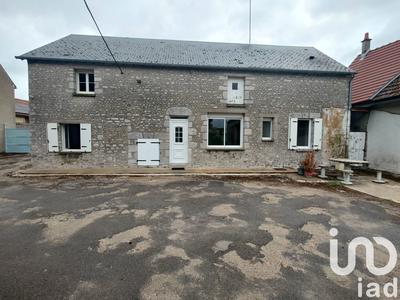 Maison - 85 m² - 5 pièces