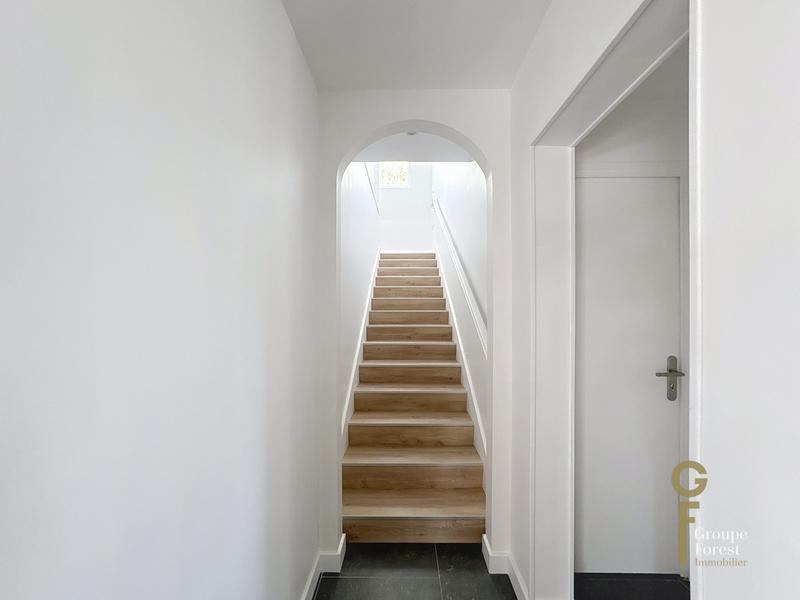 Maison - 193 m² - 5 pièces