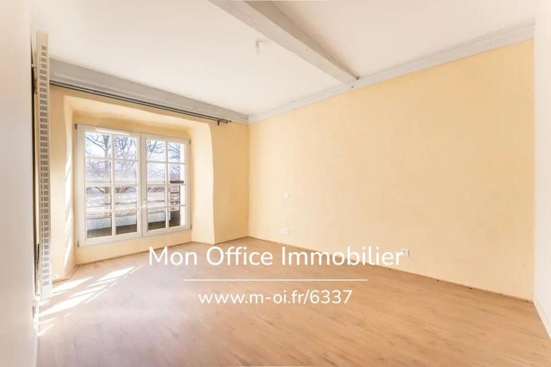 Appartement - 79 m² - 3 pièces