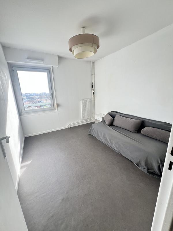 Appartement - 81 m² - 3 pièces