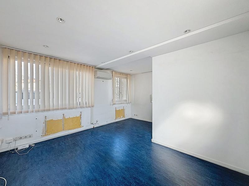 Bureau - 60 m² - 3 pièces