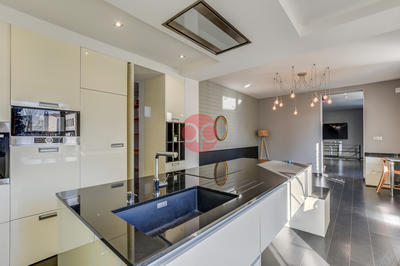 Maison - 118 m² - 4 pièces