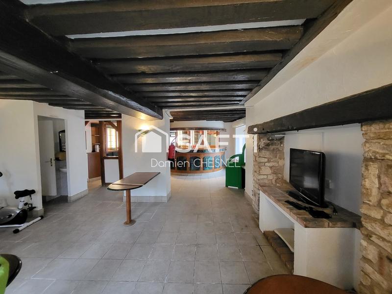 Maison - 295 m² - 15 pièces