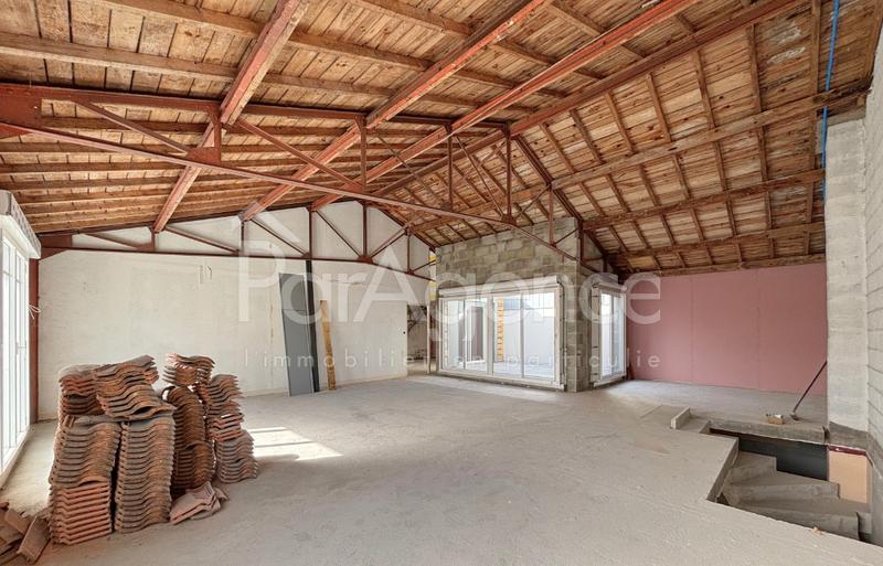 Appartement - 137 m² - 4 pièces