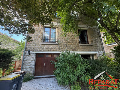 Maison ancienne - 122 m² - 6 pièces