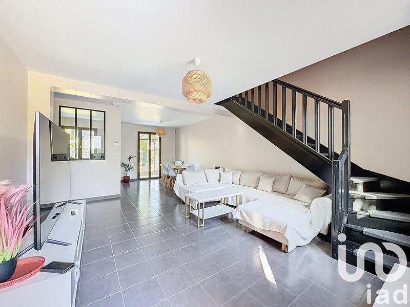 Maison - 110 m² - 6 pièces