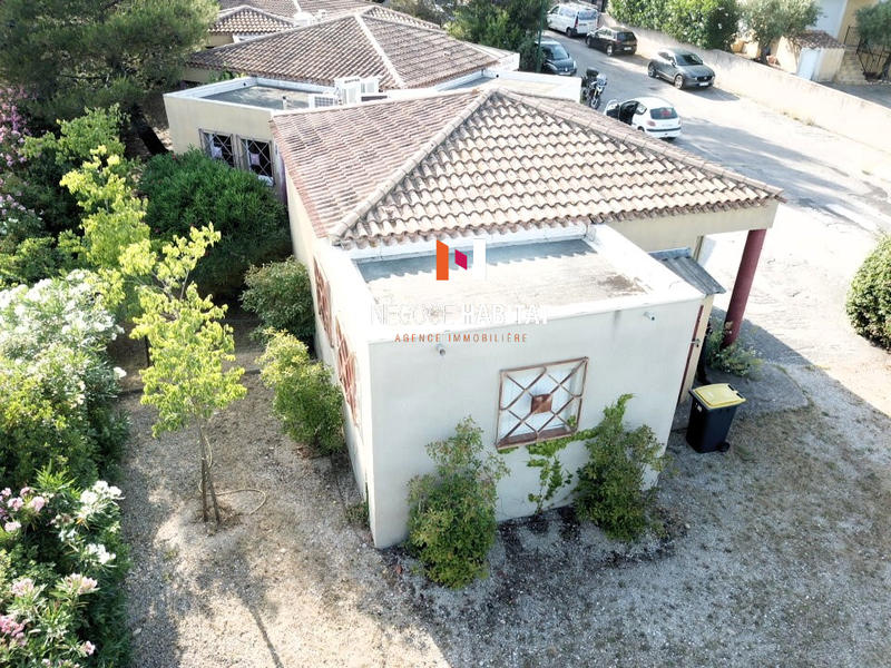 Villa - 339 m² - 10 pièces