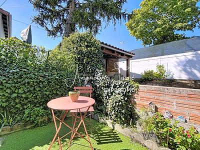 Appartement - 90 m² - 4 pièces