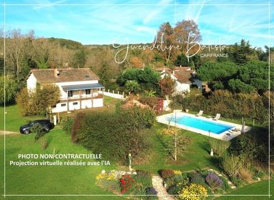 Maison bourgeoise - 240 m² - 10 pièces