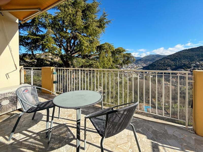 Appartement - 77 m² - 3 pièces