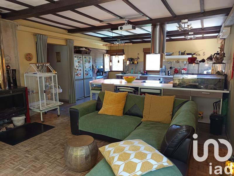 Maison - 182 m² - 8 pièces