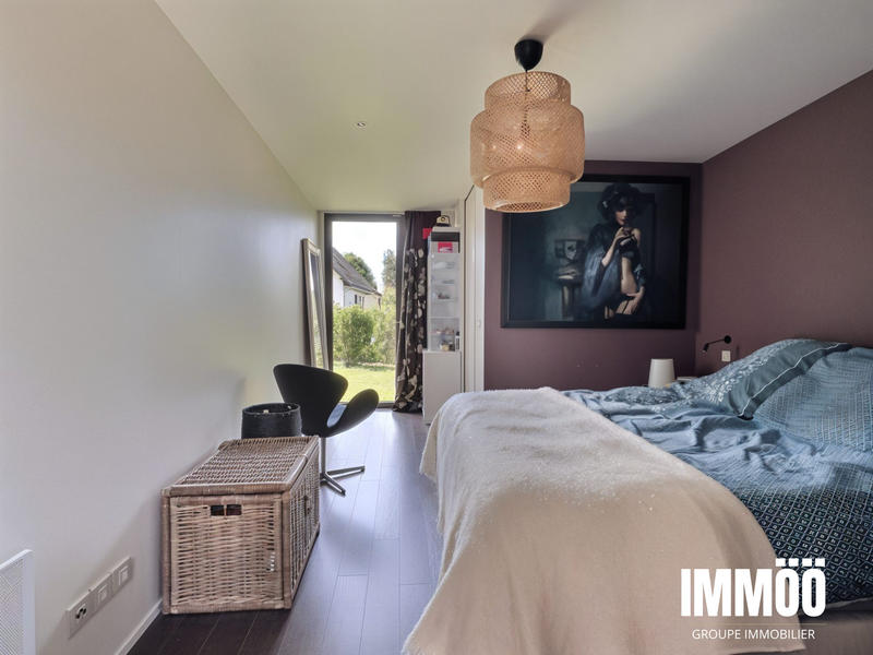 Maison contemporaine - 220 m² - 8 pièces