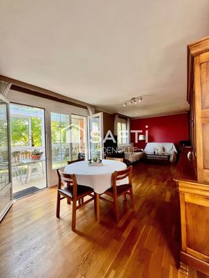 Maison - 90 m² - 4 pièces