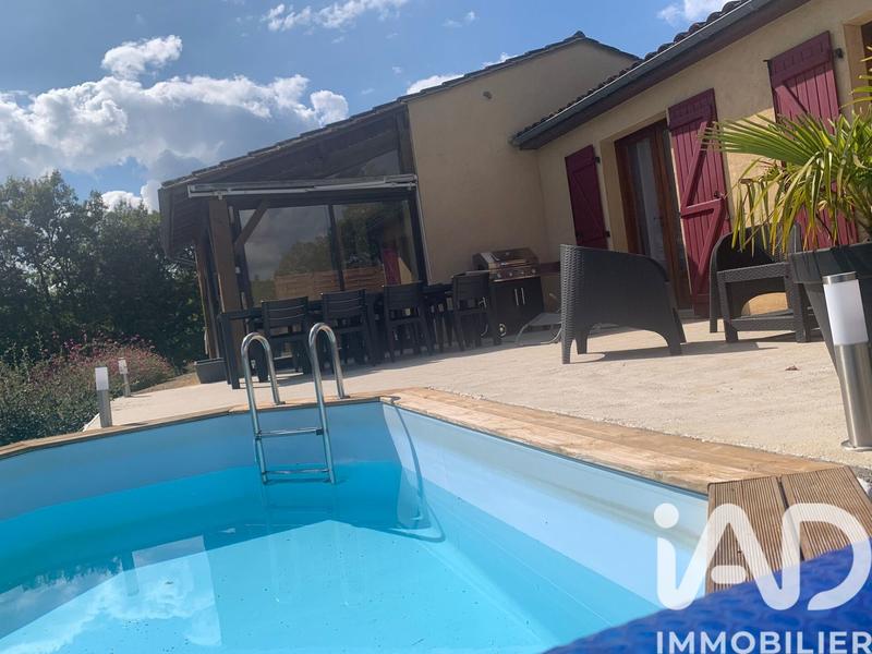 Maison - 110 m² - 4 pièces