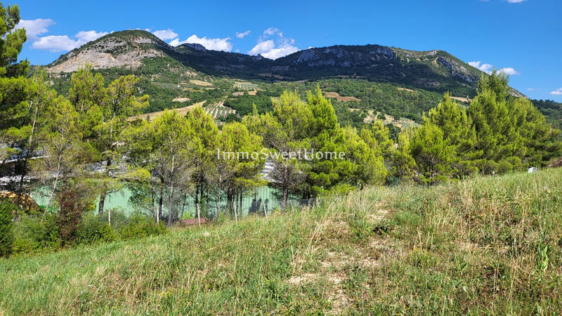 Terrain - 1 035 m²