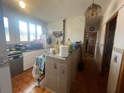 Appartement - 85 m² - 4 pièces