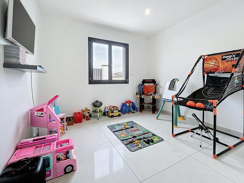 Maison - 125 m² - 4 pièces