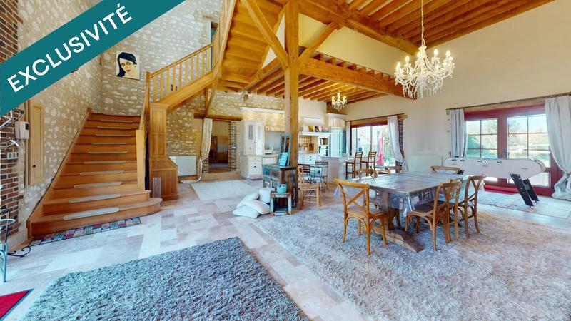 Maison - 340 m² - 7 pièces