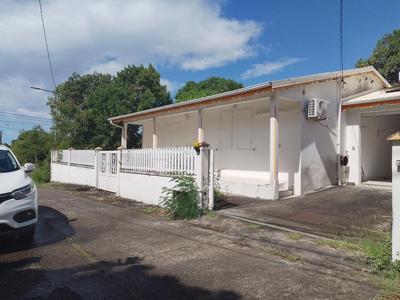 Maison - 60 m² - 4 pièces