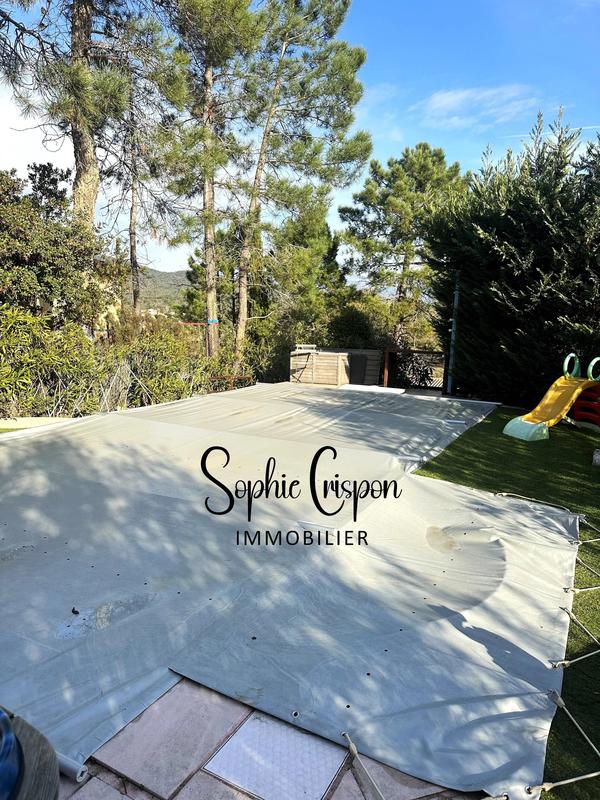 Villa - 107 m² - 6 pièces