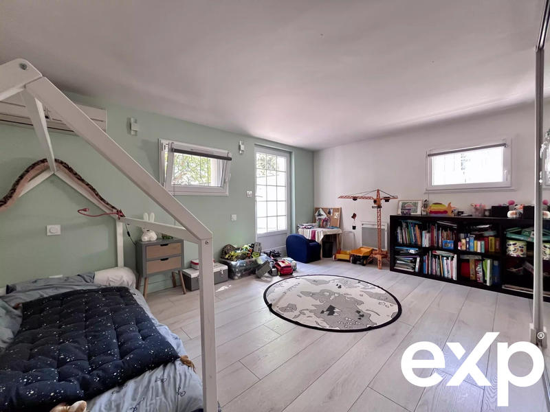 Maison - 170 m² - 5 pièces