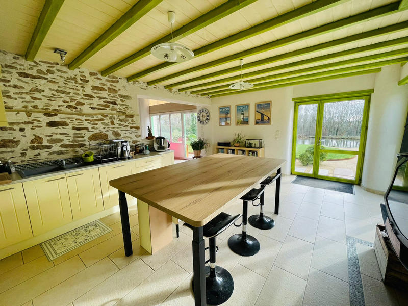 Maison - 175 m² - 7 pièces