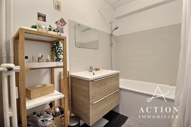 Appartement - 87 m² - 4 pièces