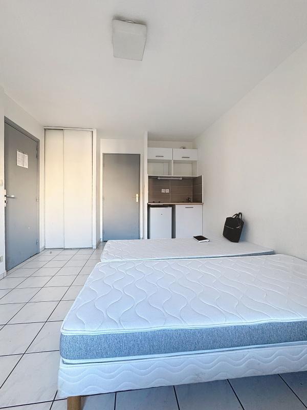 Studio - 22 m² - 2 pièces