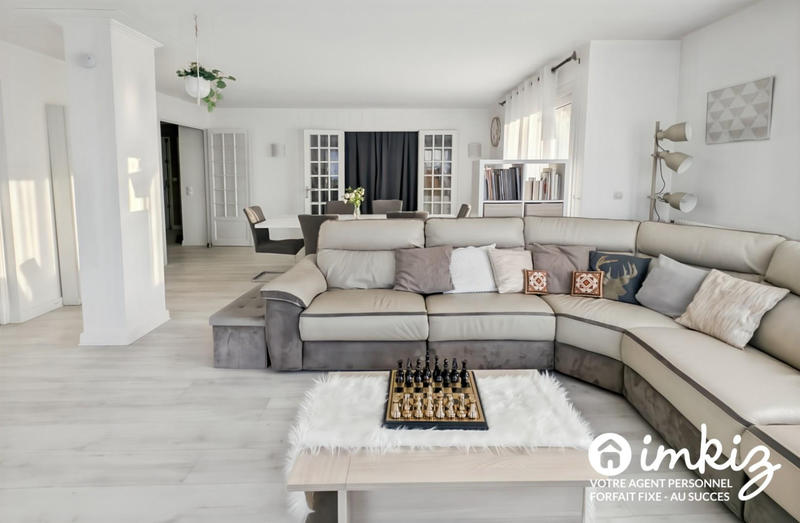 Appartement - 126 m² - 5 pièces