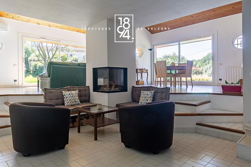 Maison d'architecte - 141 m² - 5 pièces