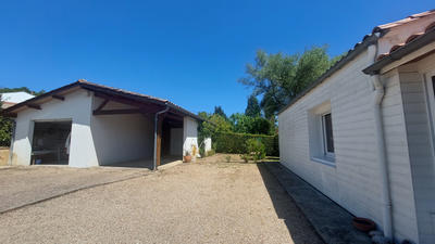 Maison - 97 m² - 4 pièces