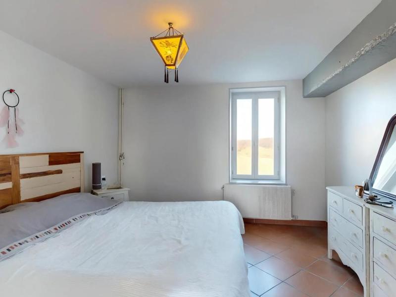 Maison - 320 m² - 7 pièces