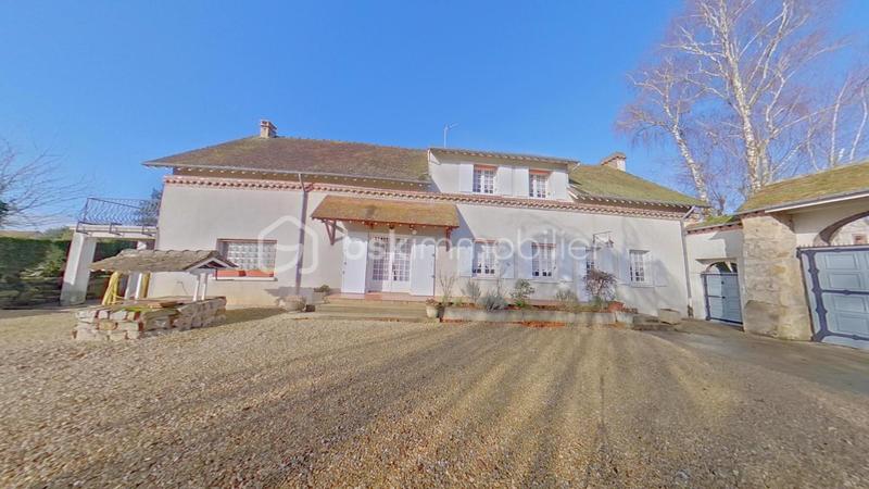 Propriété - 180 m² - 6 pièces