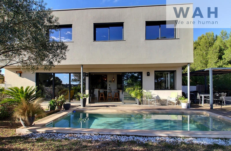 Villa - 230 m² - 7 pièces