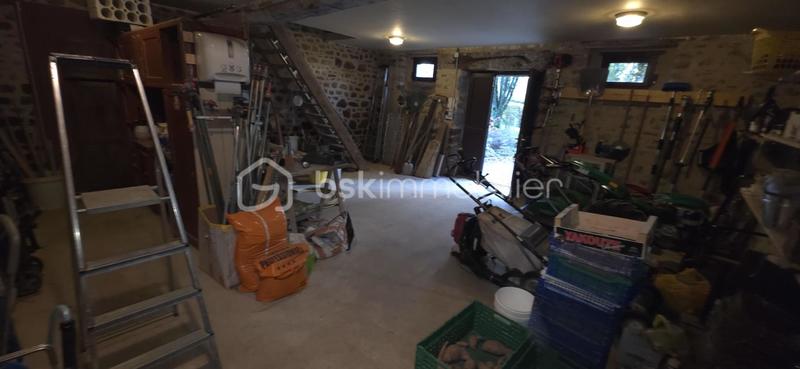 Corps de ferme - 201 m² - 8 pièces