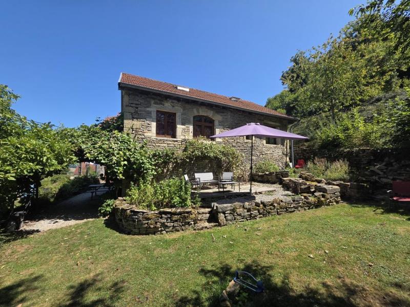 Demeure - 566 m² - 13 pièces