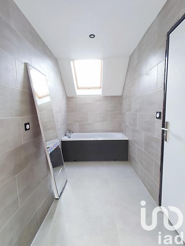 Maison - 110 m² - 6 pièces