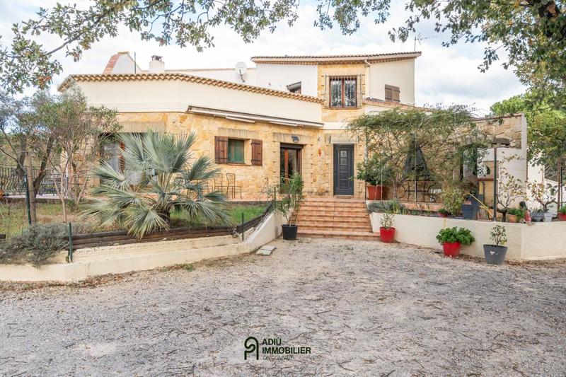 Maison - 175 m² - 5 pièces