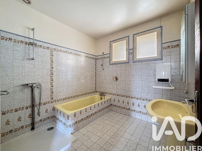 Maison - 122 m² - 5 pièces