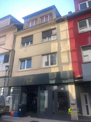 Maison - 192 m² - 9 pièces