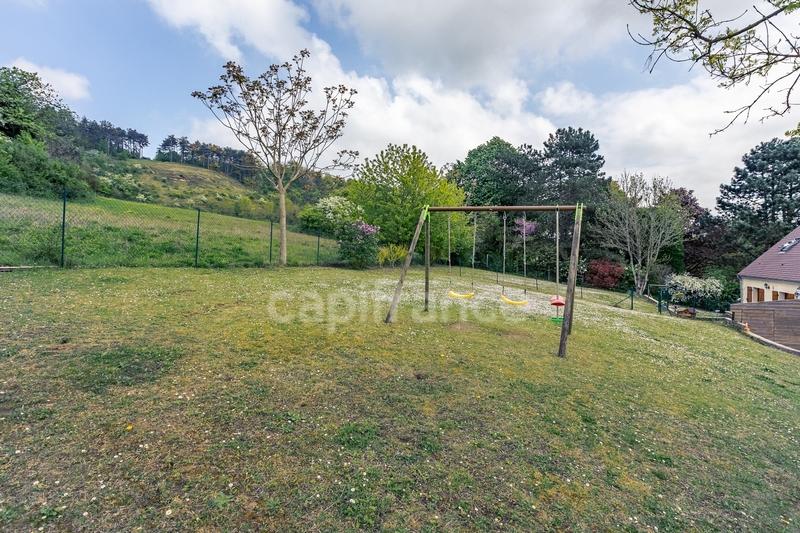 Maison - 131 m² - 6 pièces