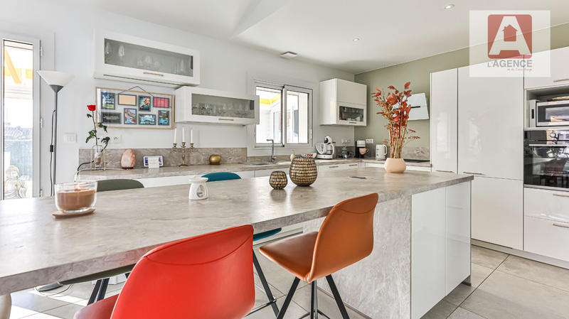 Maison - 123 m² - 5 pièces