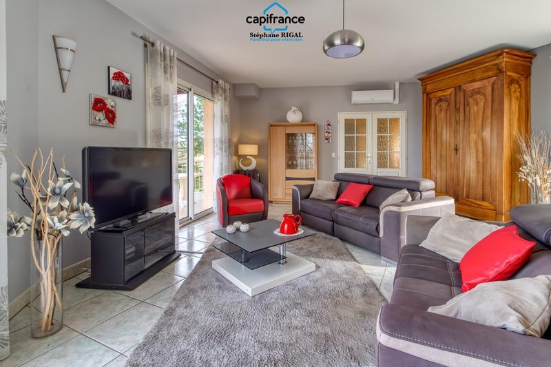 Propriété - 175 m² - 6 pièces