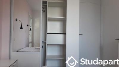 Chambre - 11 m² - 1 pièce