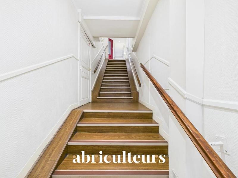 Appartement ancien - 67 m² - 3 pièces