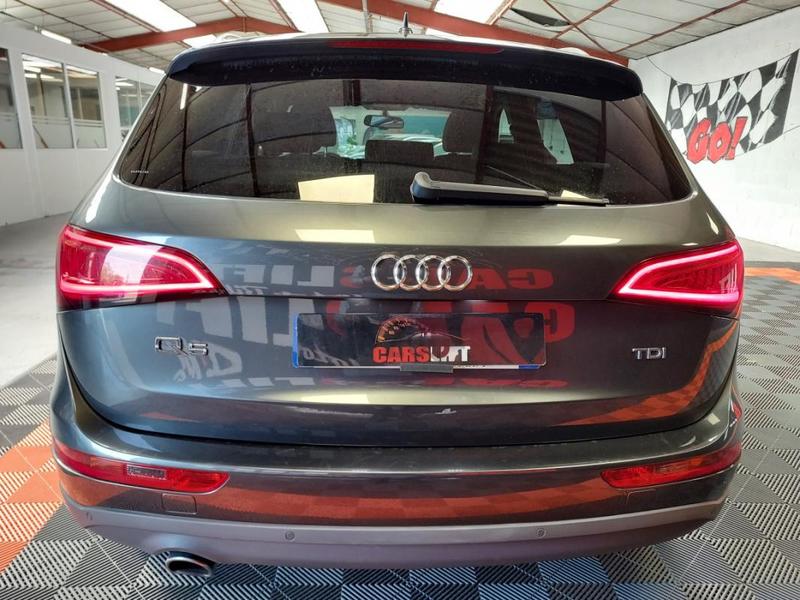 Audi Q5 2.0 Tdi 150 Ch s-Line - Garantie 6 Mois Carslift