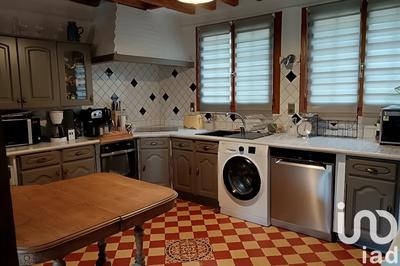 Maison - 170 m² - 8 pièces