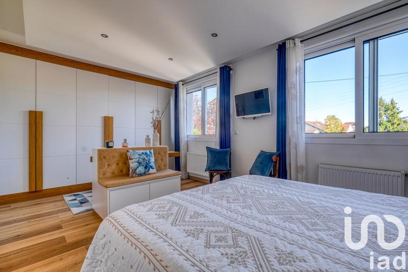 Maison - 170 m² - 6 pièces